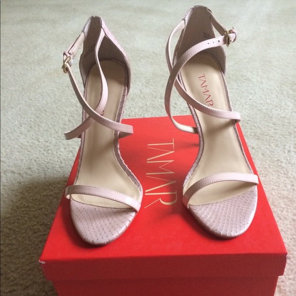 Tamar Shoes - EUC Tamar pink snake 